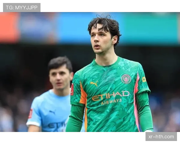 热刺维拉争夺曼城门将特拉福德，蓝月亮标价4000万英镑